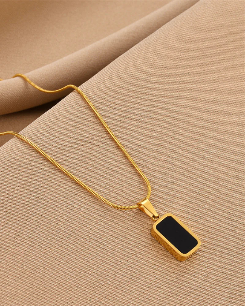 Obsidian Luxe Necklace