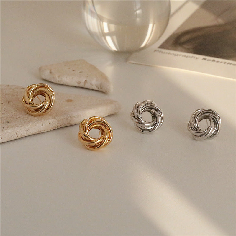 Valentina Knot Studs