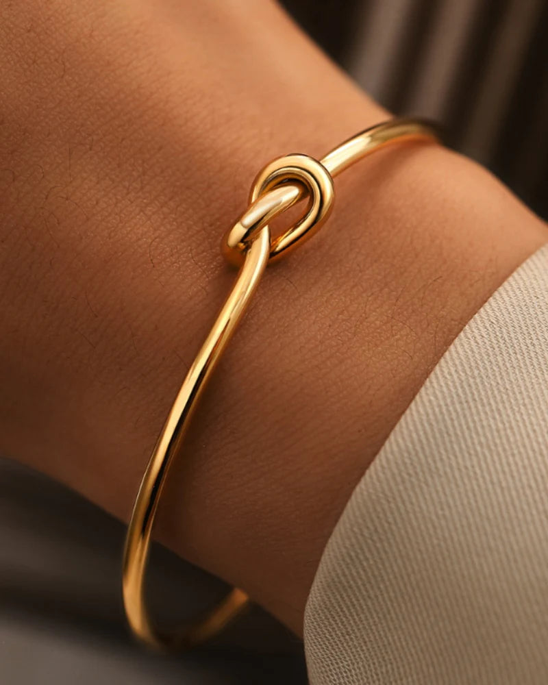 Celeste Knot Bracelet